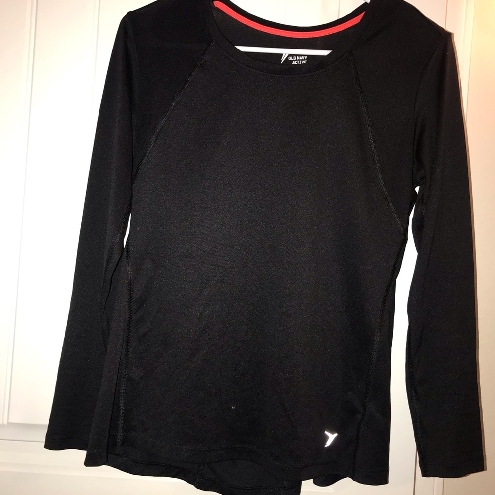 Dry fit old navy shirt